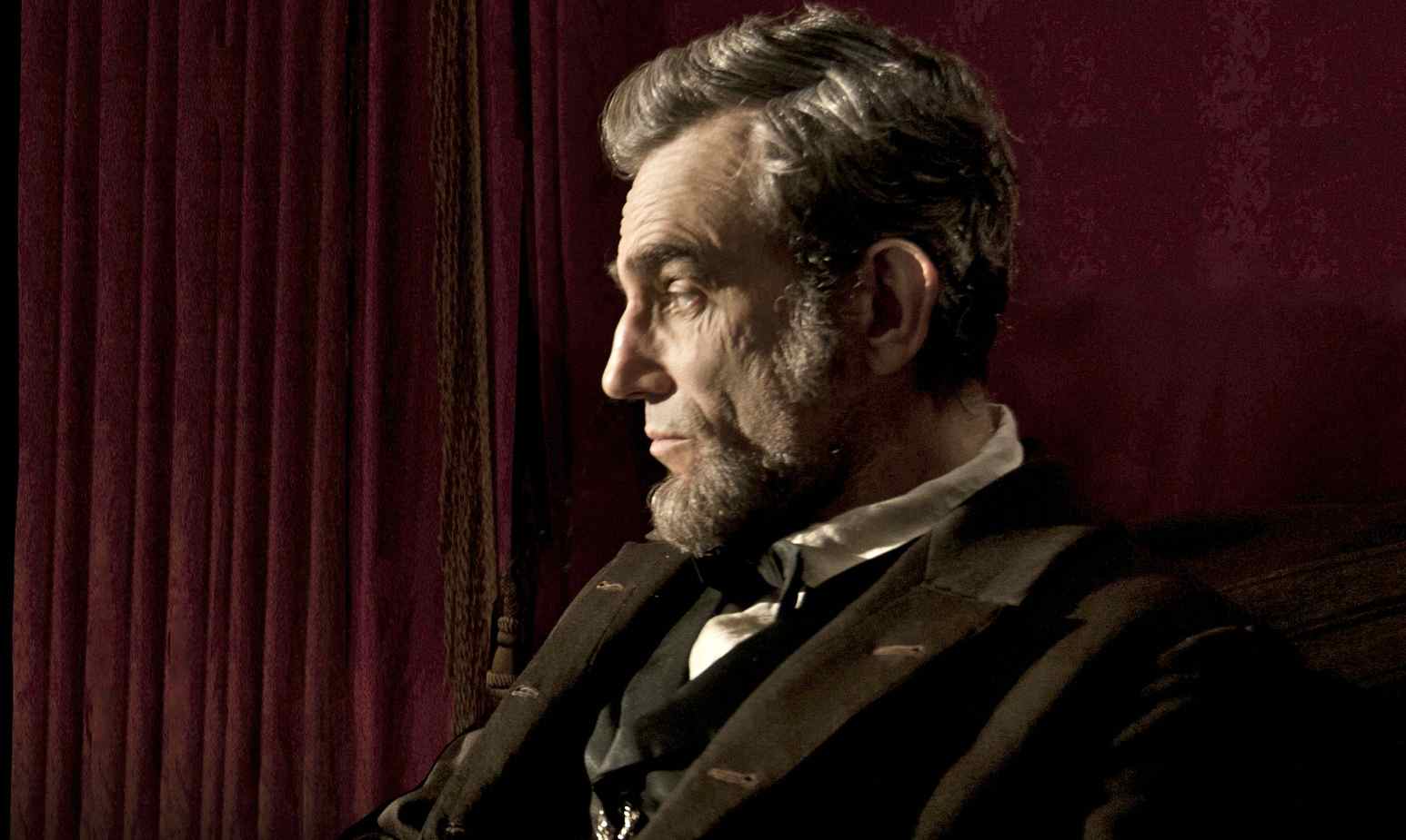 Oscar Watch: LINCOLN is a Glorified Reenactment