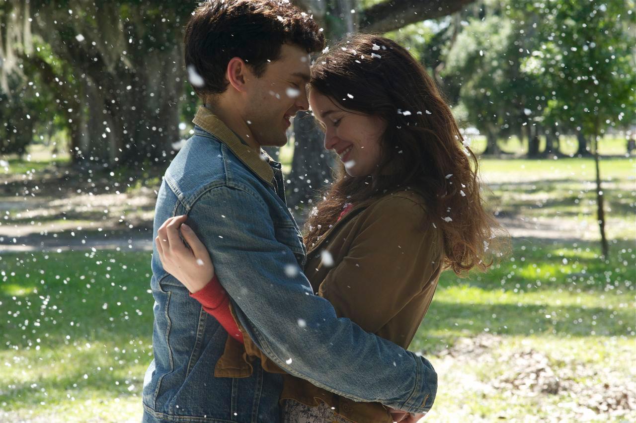 BEAUTIFUL CREATURES Has some Southern Charm
