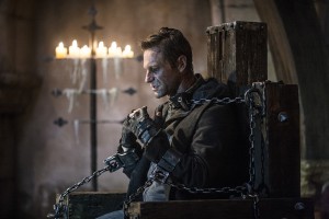 I-Frankenstein-chair-Small