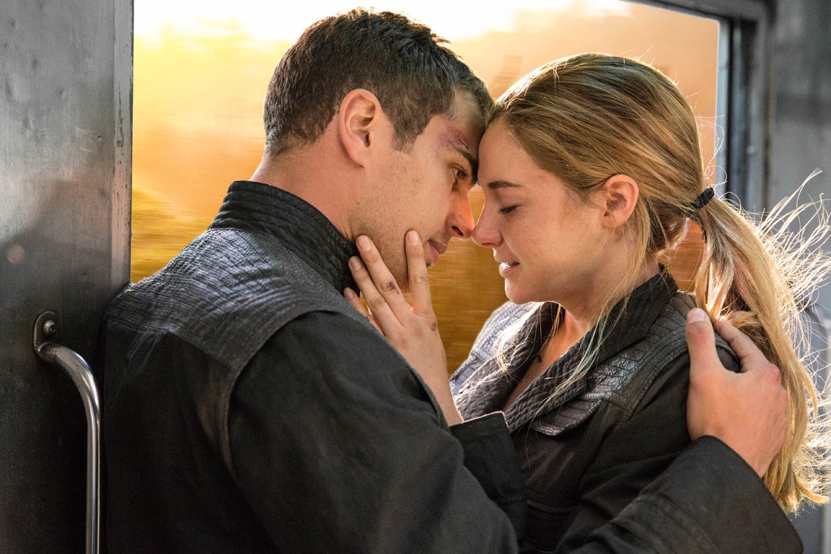 DIVERGENT Doesn’t Stray From the Young Adult Movie Formula