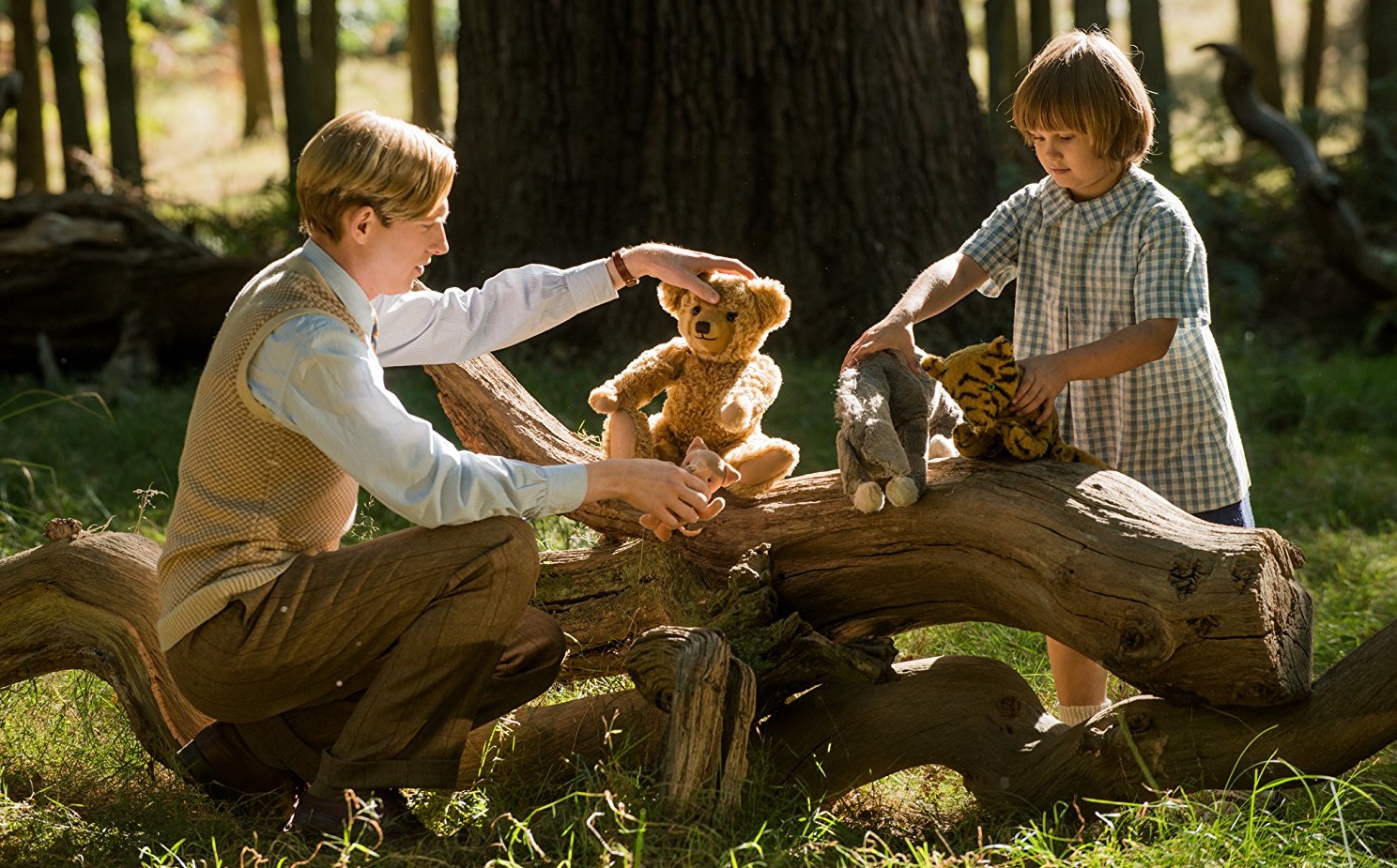 GOODBYE CHRISTOPHER ROBIN Is Too Slick and Polished, But Offers A Bit of Insight