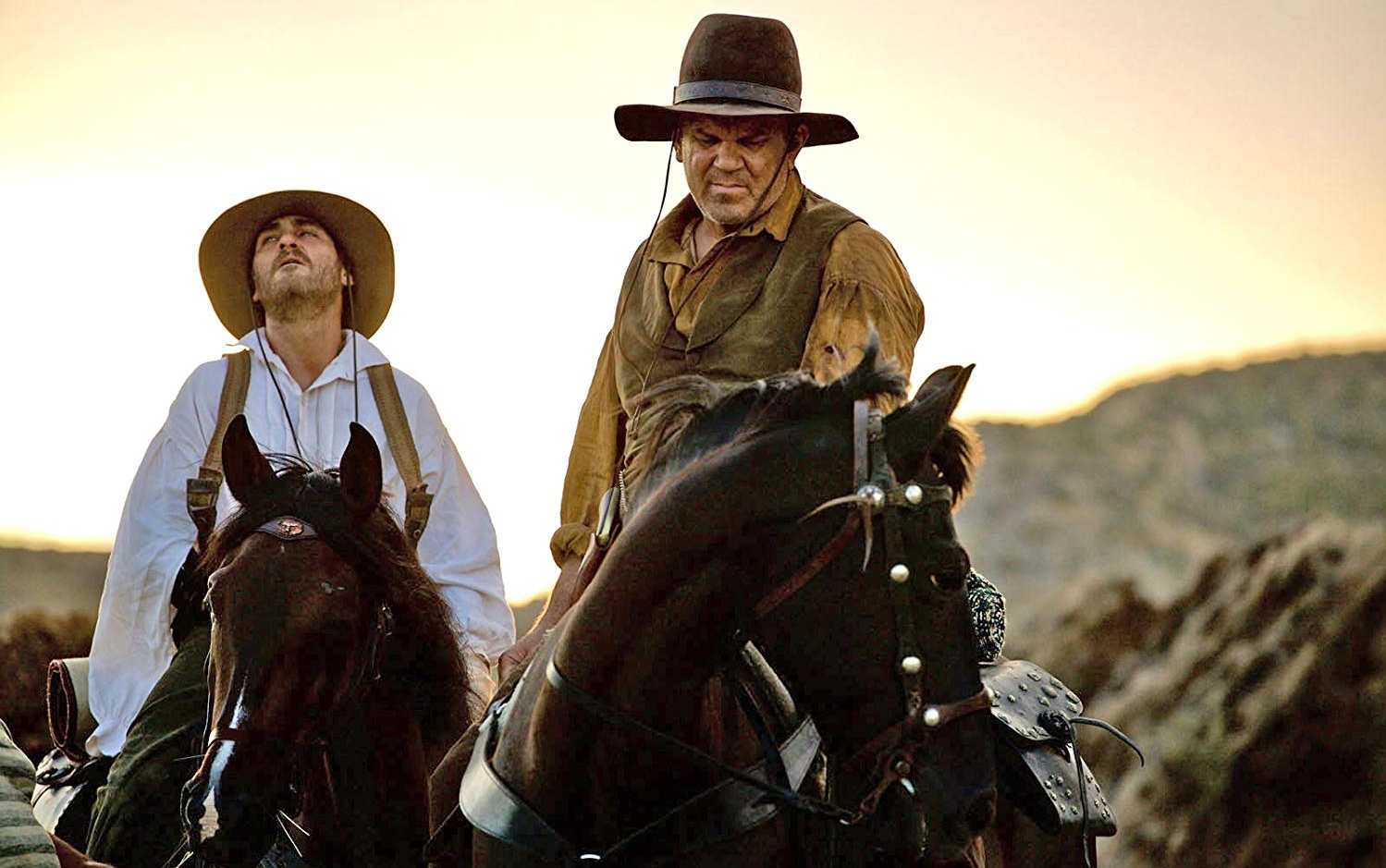 THE SISTERS BROTHERS Makes an Impression with Well-Drawn Characters