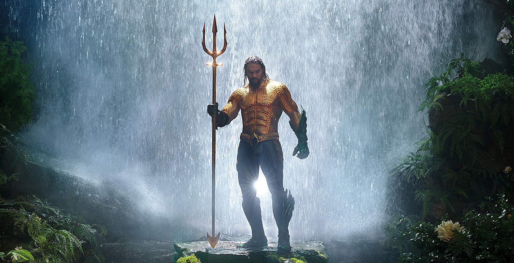 AQUAMAN Has a Few Moments But is Mostly Soggy